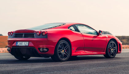 Köra Ferrari